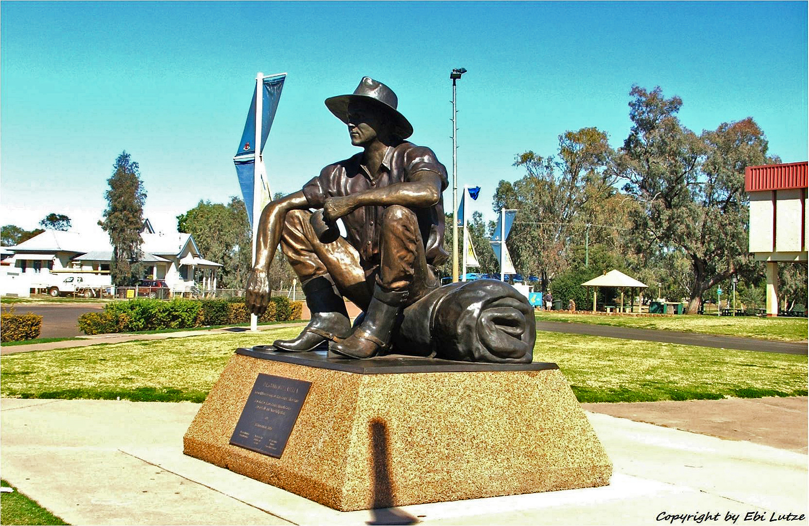 * Cunnamulla Fellow / sitting on his Mathilda *