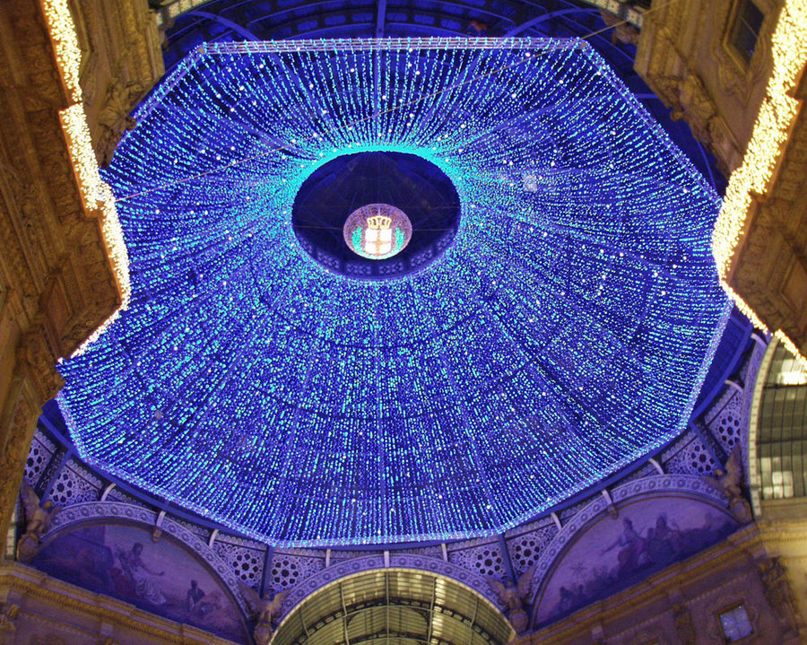 Cupola blu.