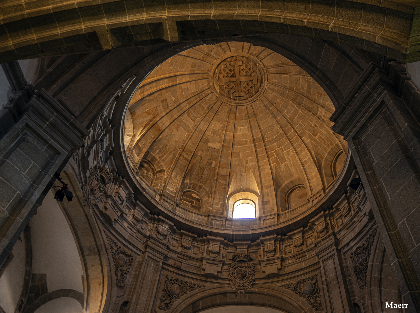 Cúpula de La Iglesia de SanFructuoso.