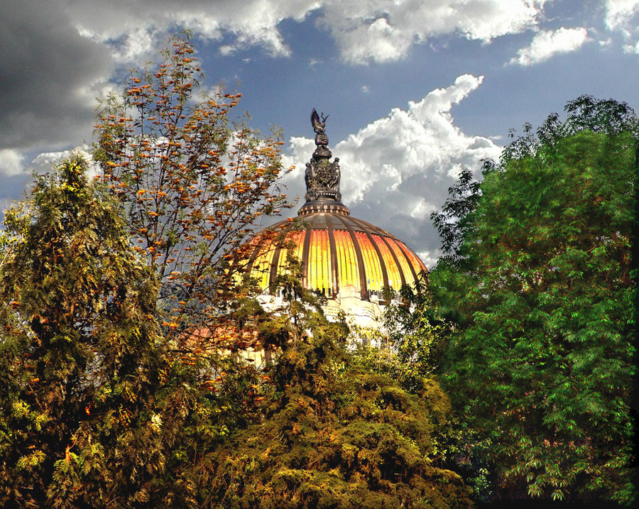 Cúpula del Palacio de las Bellas Artes en México