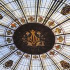 Cúpula vidriada edificio de Correos. Valencia. Detalle escudo Valencia.