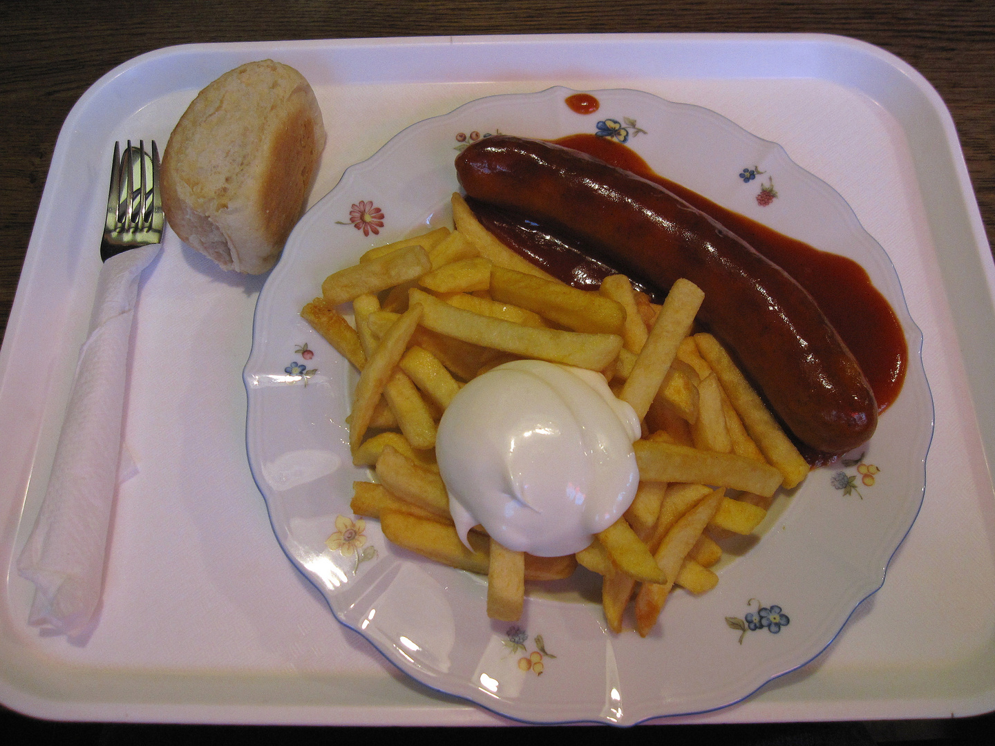 Currywurst mit Mayo