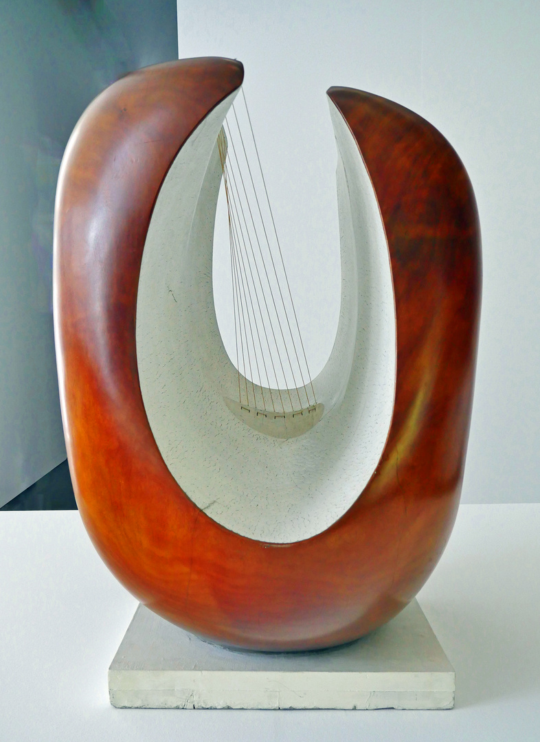 " Curved Form " ( Delphi )