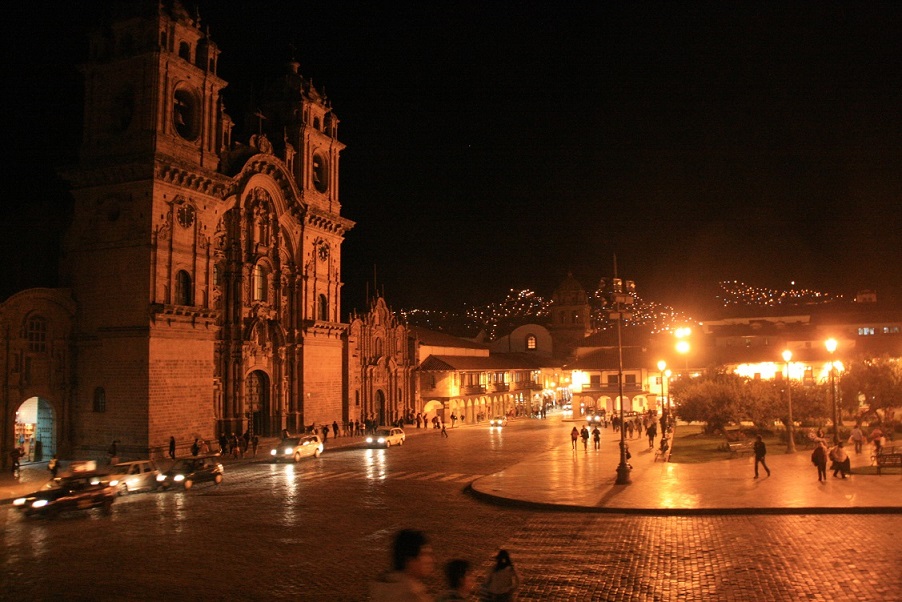 Cusco - Lichter bei Nacht