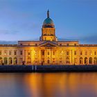 Custom House Dublin am Abend