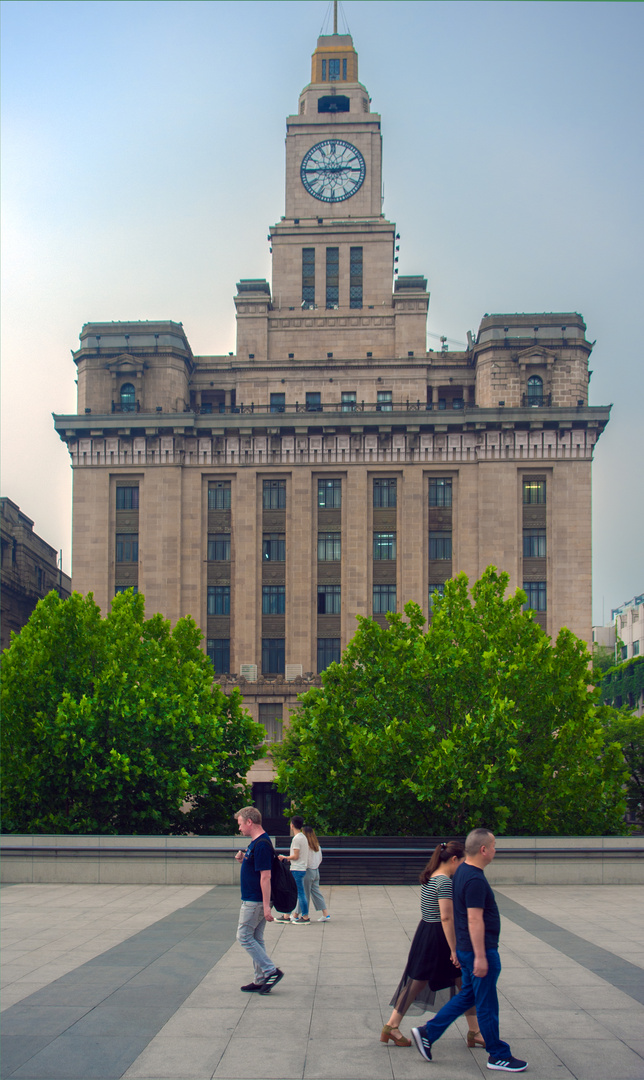 Custom House seen from Huangpu river