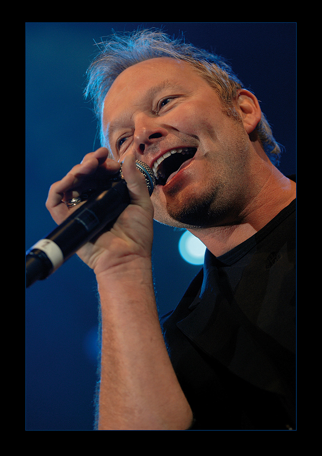 Cutting Crew - Nicholas " Nick " van Eede