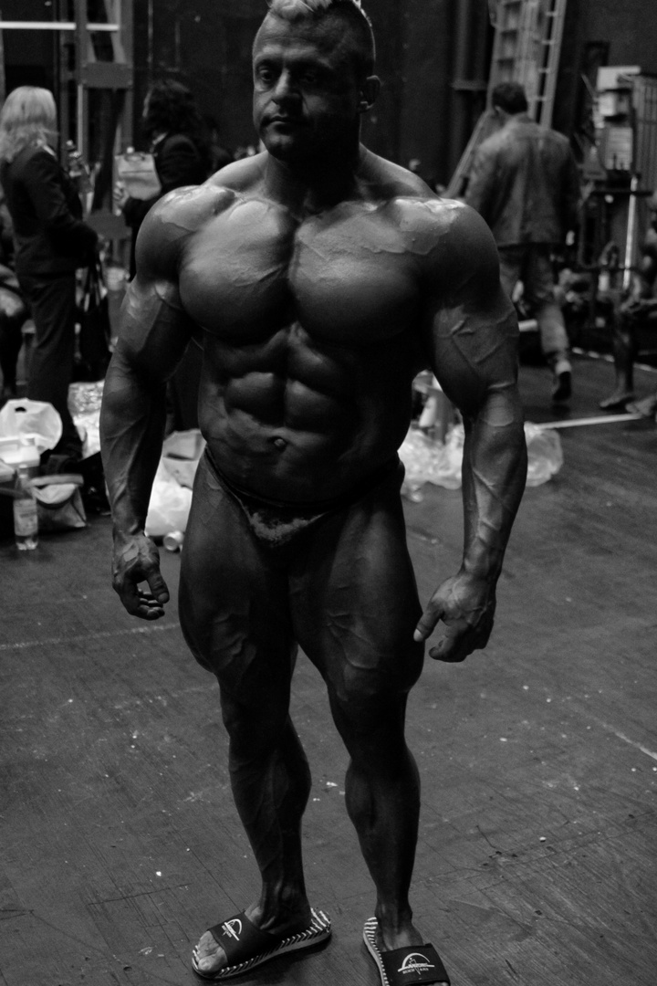 cvetko backstage- germany, essen-fibo pro bodybuilding competition