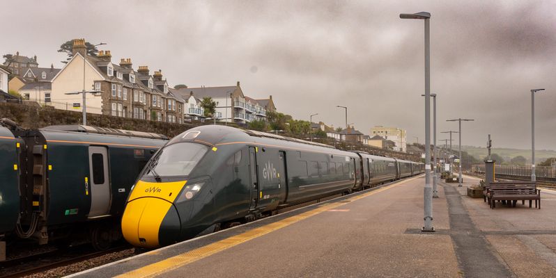 CW142 - Penzance- Railway Station