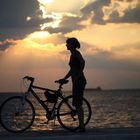 Cyclista en atardecer......