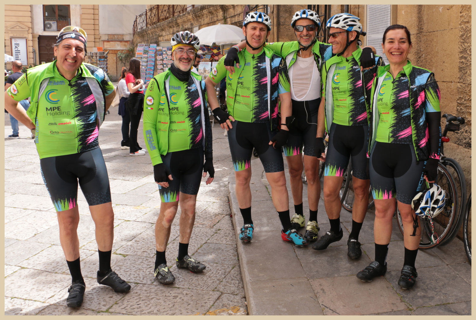 cyclists in palermo