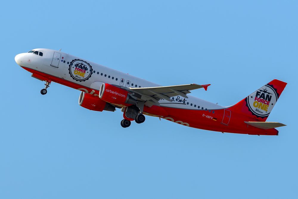 D-ABFK Air Berlin Airbus A320-214