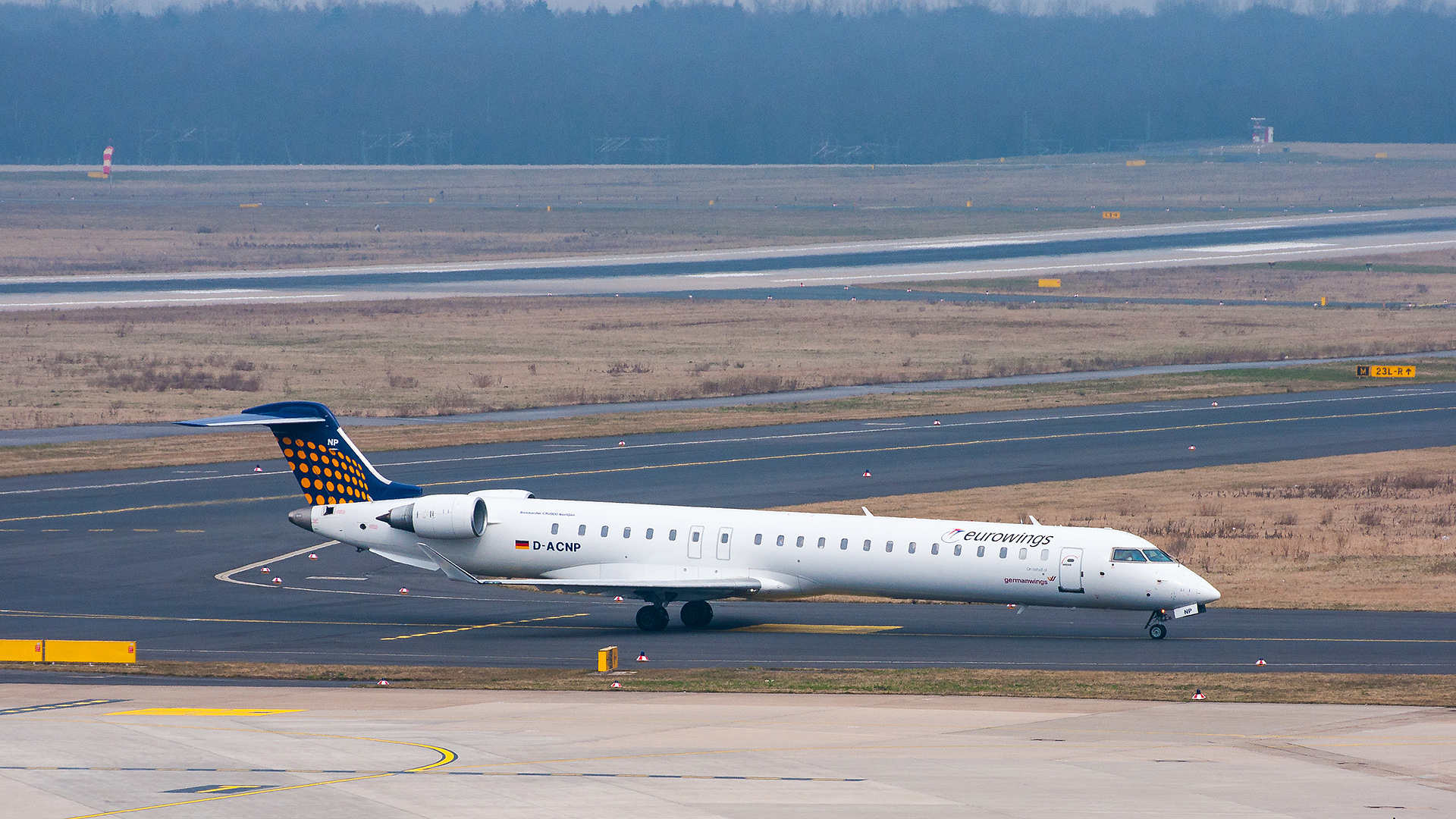 D-ACNP Eurowings Canadair CL-600-2D24 Regional Jet CRJ-900LR