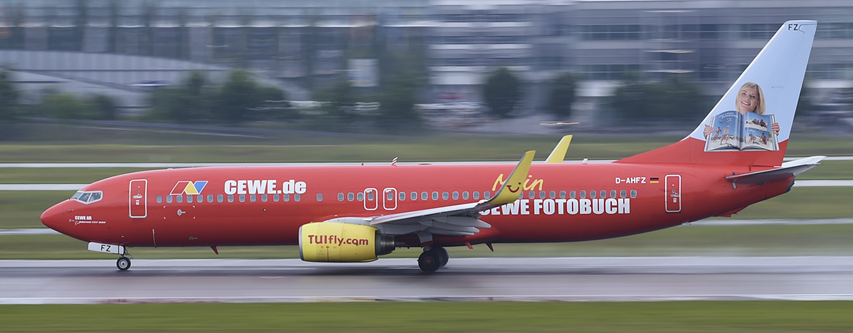 D-AHFZ - TUIfly - CEWE Fotobuch - Boeing 737