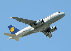 D-AILW - Lufthansa Airbus A319-114