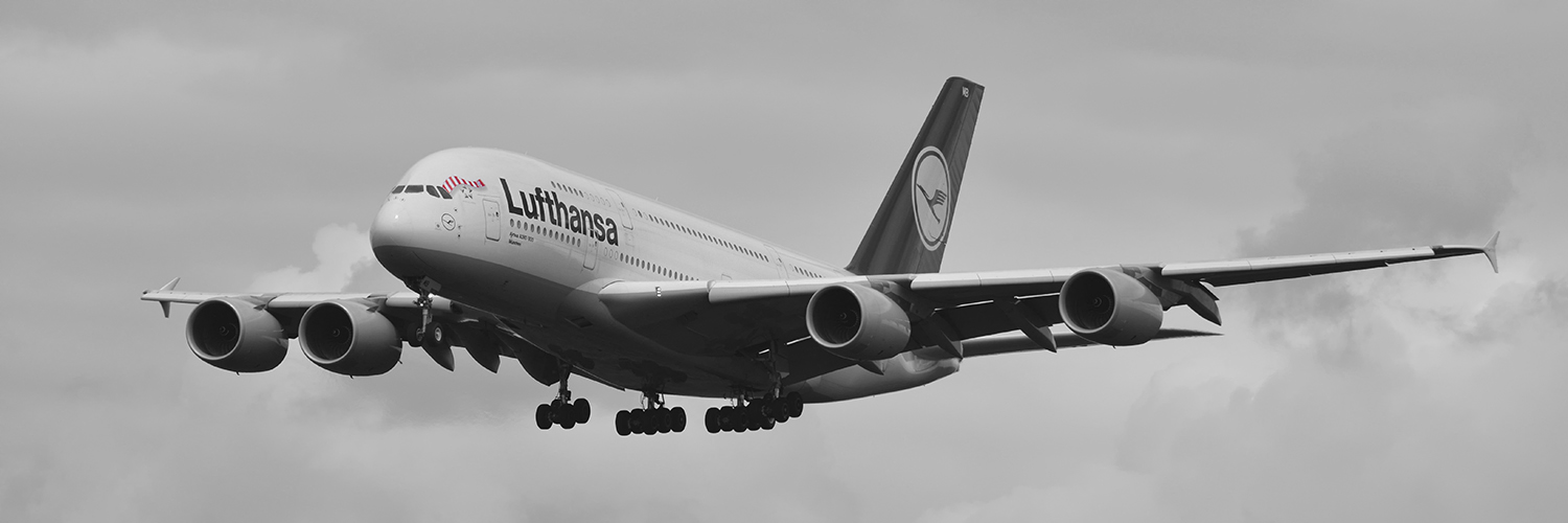 D-AIMB - Lufthansa - Airbus A380 - FC Bayern