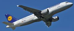 D-AIQR - Lufthansa - Airbus A320