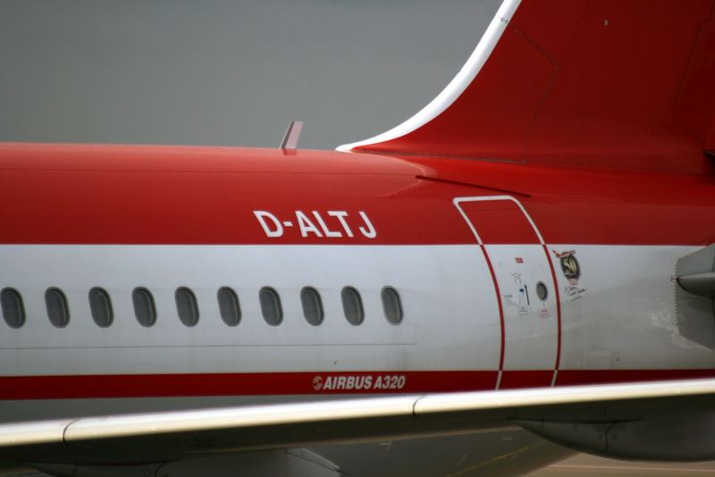 D-ALTJ - A 320 LTU