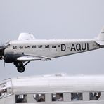 [D-AQUI] Tante JU beim Anflug auf Flughafen Düsseldorf