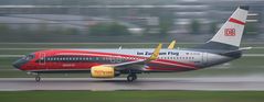 D-ATUC - TUIfly - Boeing 737 - Im Zug zum Flug