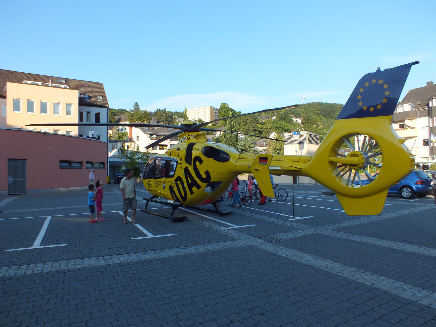 D-HKGD auf dem Marktplatz