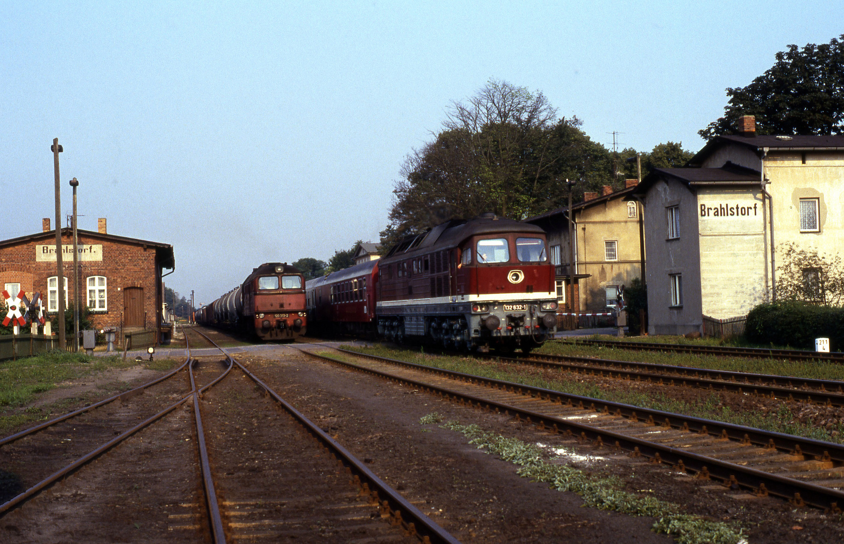 D1433 mit 132 632 in Brahlstorf 