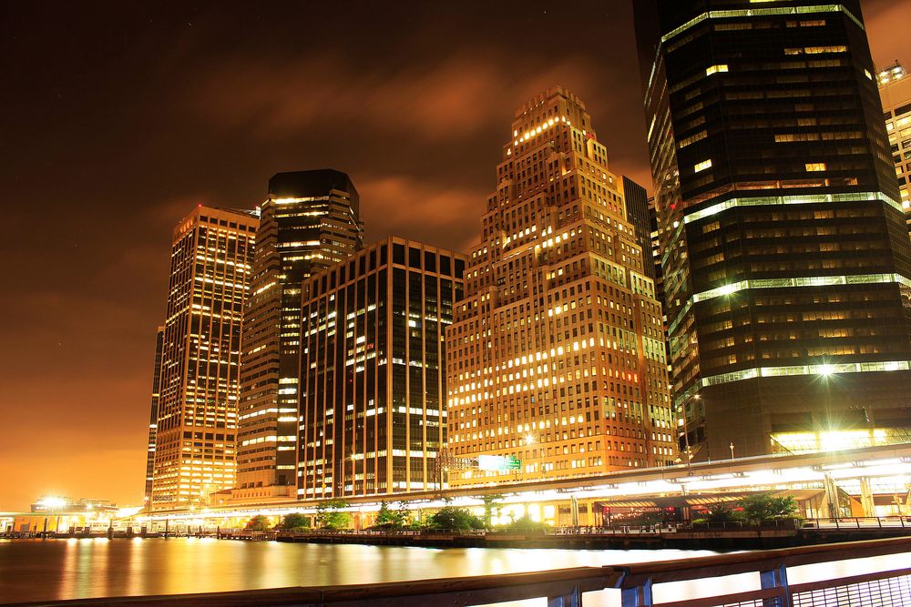 East River Skyline NYC von DaFa