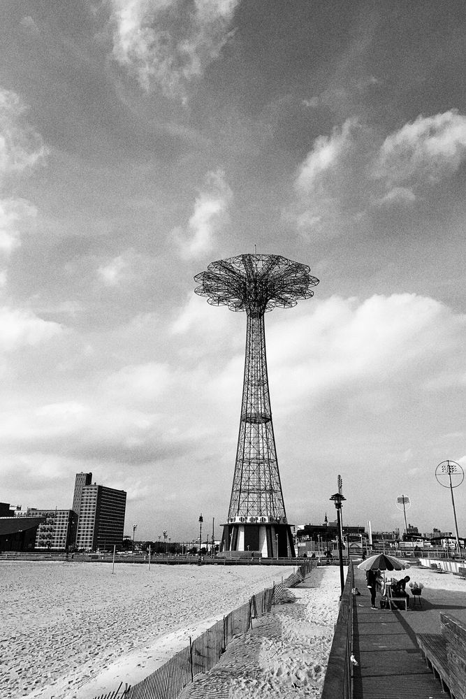 Coney Island Parachute Jump Tower von bozidar prskalo