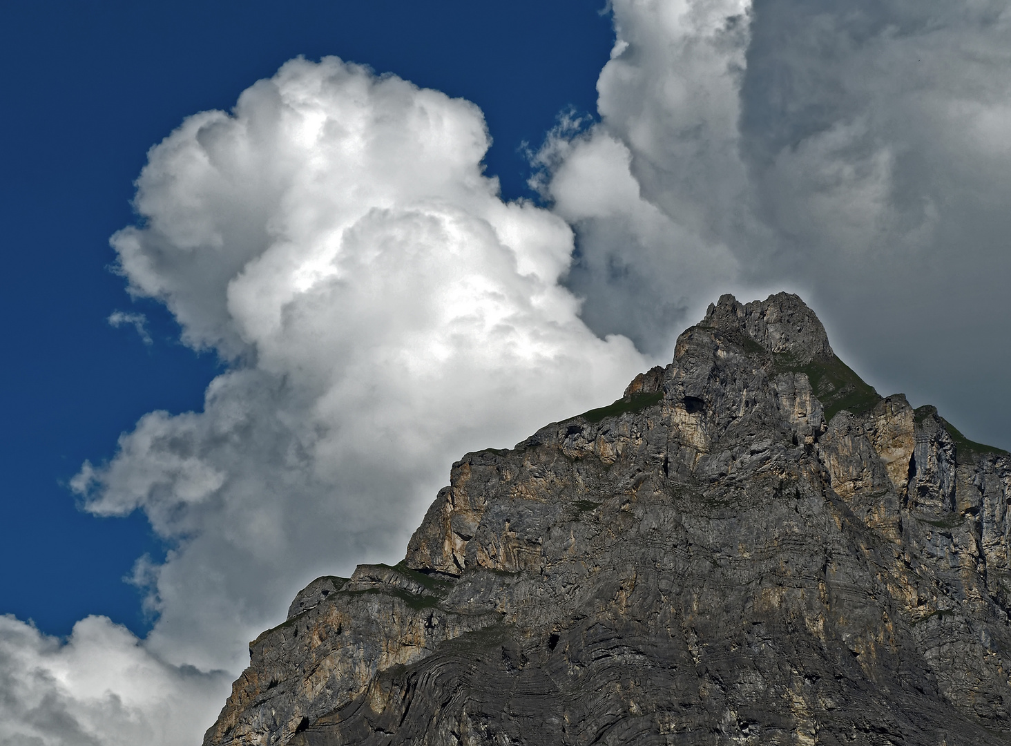 Da braut sich was zusammen! - Nuages sur "ma" montagne...