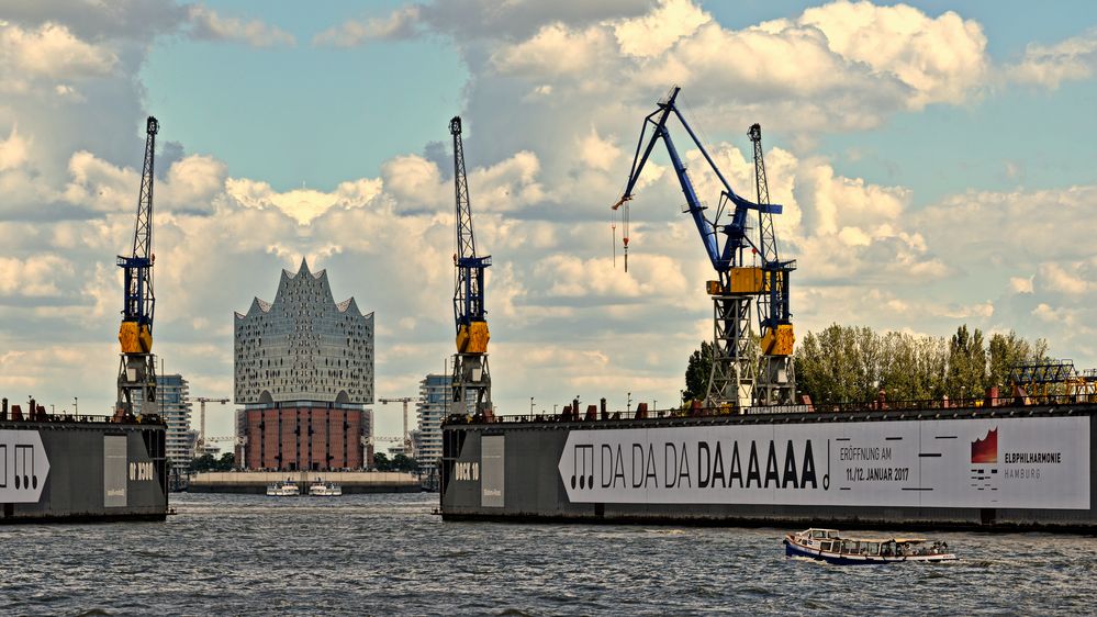 DA DA DA DAAAAAA oder ein Herz für die Elbphilharmonie