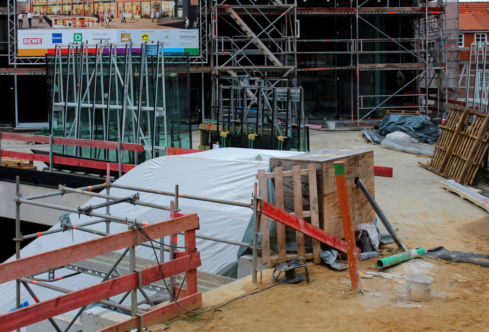 da geht es in den Keller. Foto & Bild | world, dokumentation