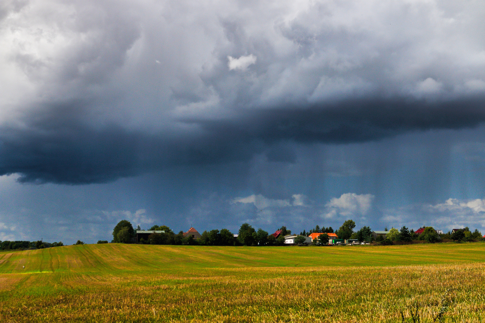 Da hat jemand Regen bestellt !