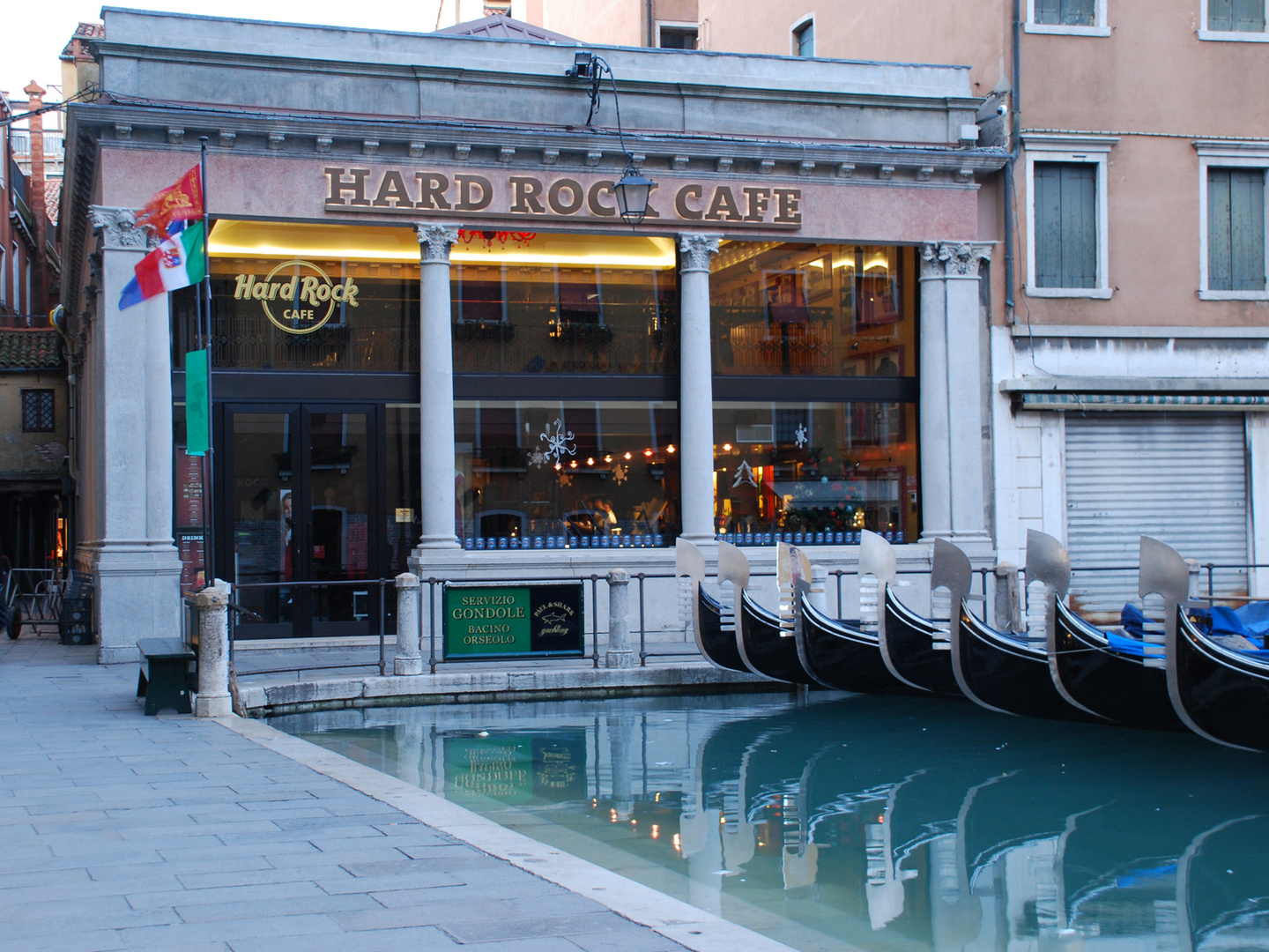 Da is kein Platz für Harleys in Venedig
