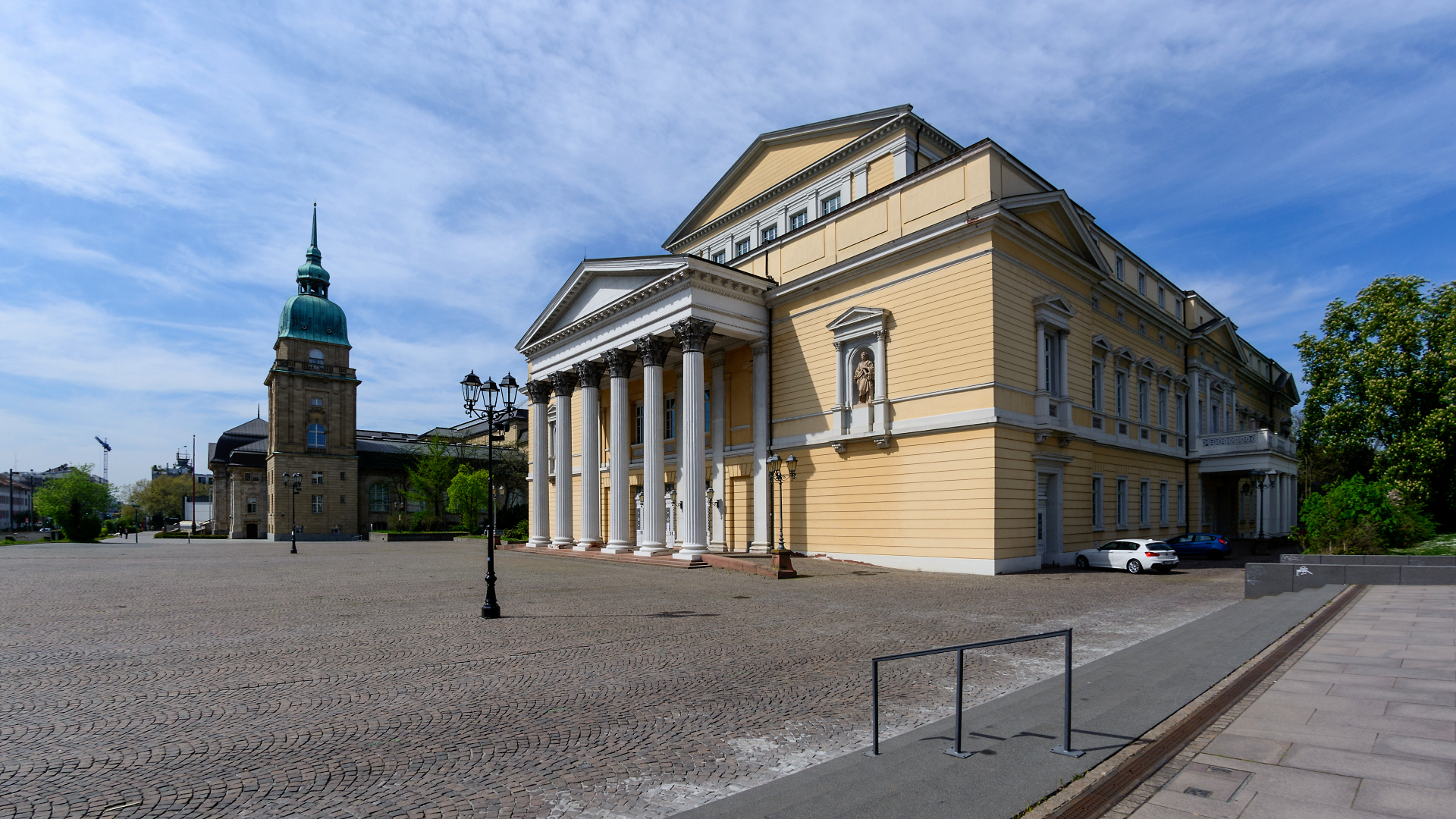 DA  Karolinenplatz