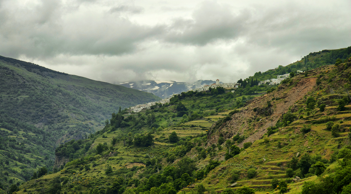 DÍA MUNDIAL MEDIO AMBIENTE 2011: MONTAÑAS ( Dedicada a Antonio Moleón)