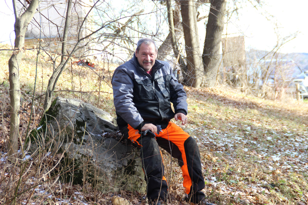  Da Poschi beim Arbeitseinsatz im Steinbruch 