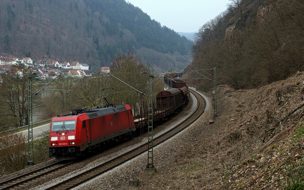 Da schlängelt er sich hin