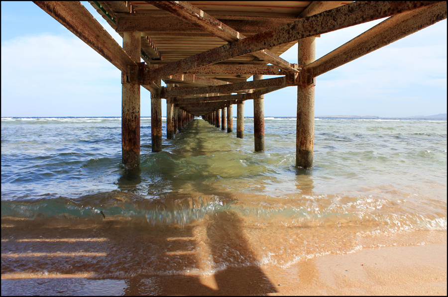 Da sotto il pontile