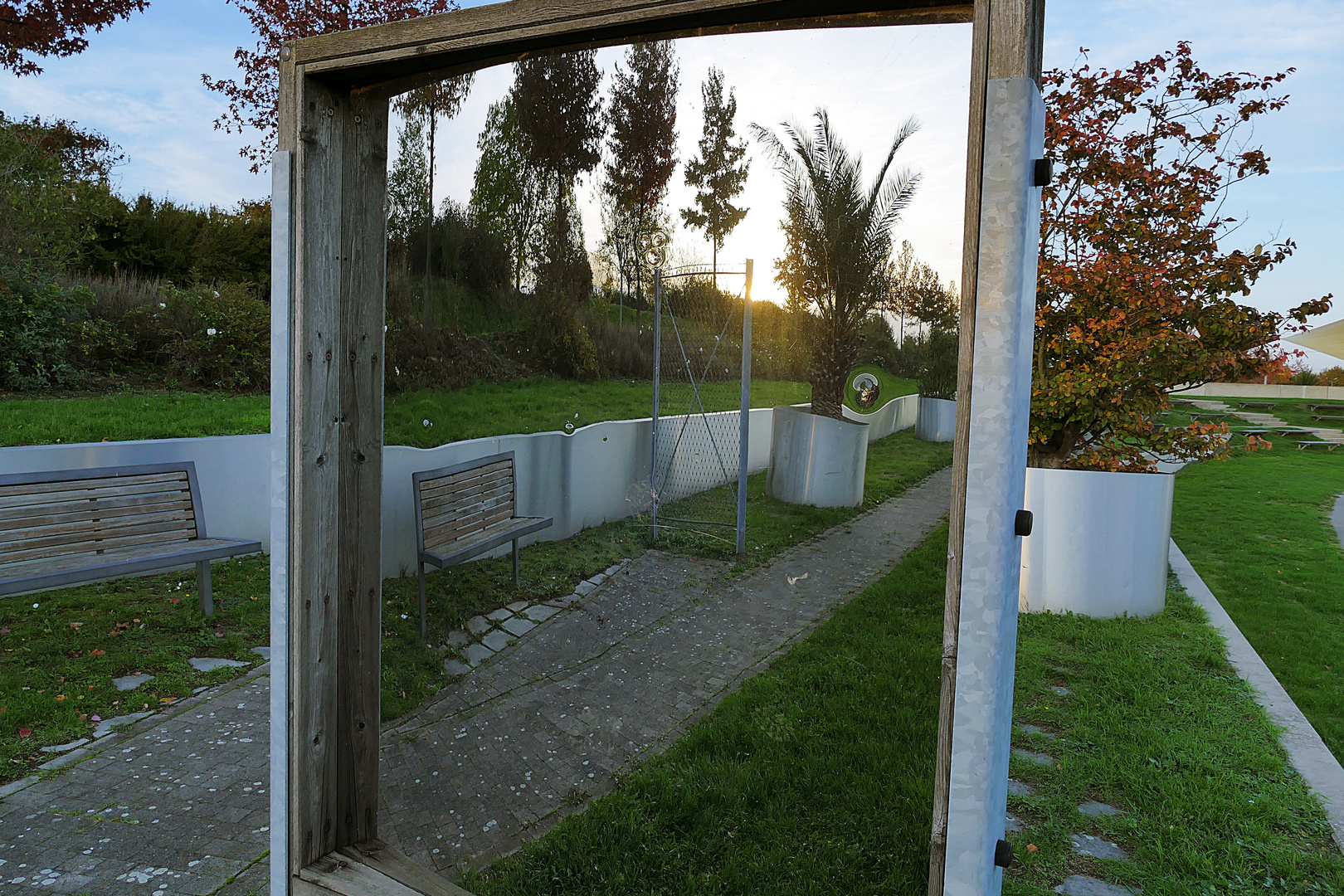 da spiegelt sich der Neulandpark