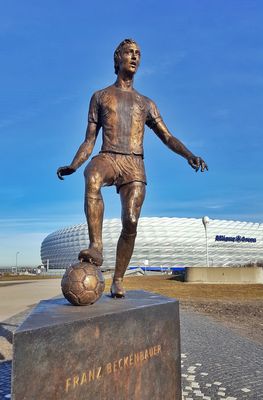 da steht er, der Kaiser