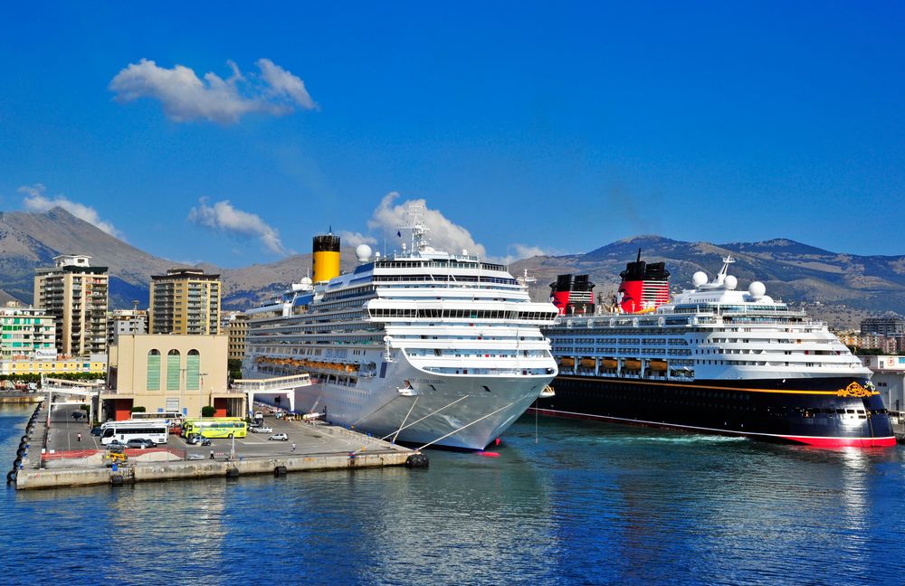 Da war noch alles klar auf der Concordia Foto & Bild europe, italy
