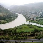 … da wo sich Fluss Mtkvari und Aragvi sich auf wieder sehen sagen