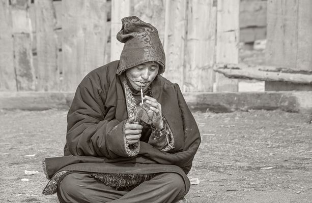 da zünd ich meine kleine Zigarette an ......