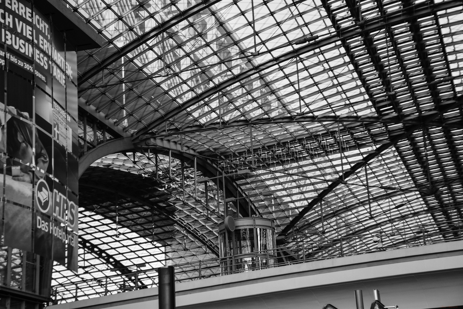 Dach des Berliner Hauptbahnhofs