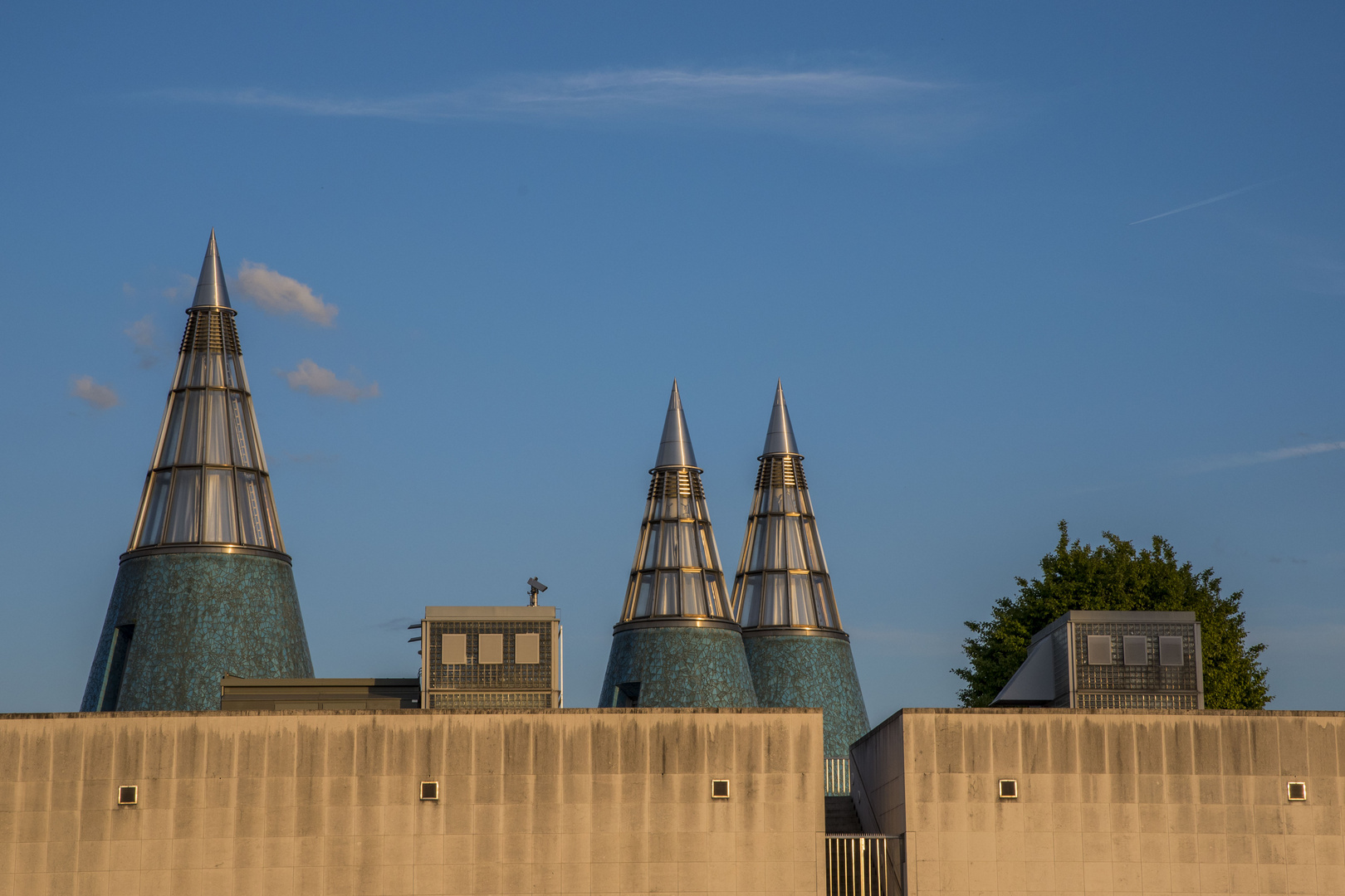 Dach des Kustmuseums in Bonn