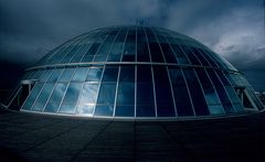 Dach des Perlan - Heißwassertank in Reykjavik, Island