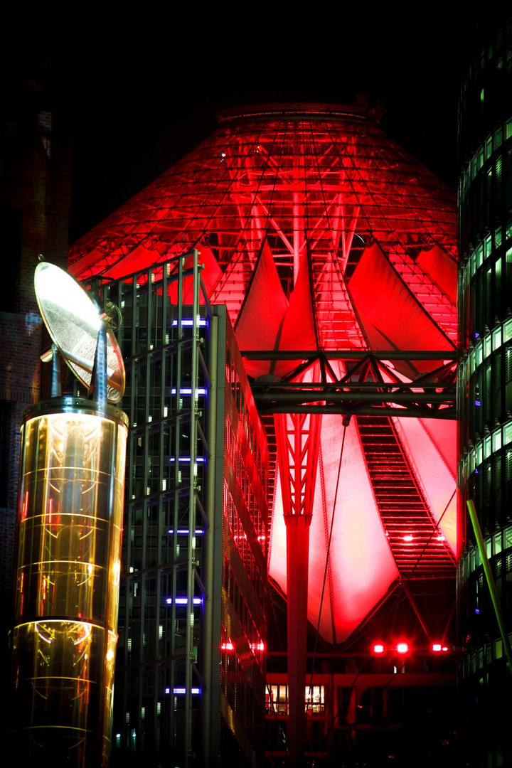 Dach vom Sony Center