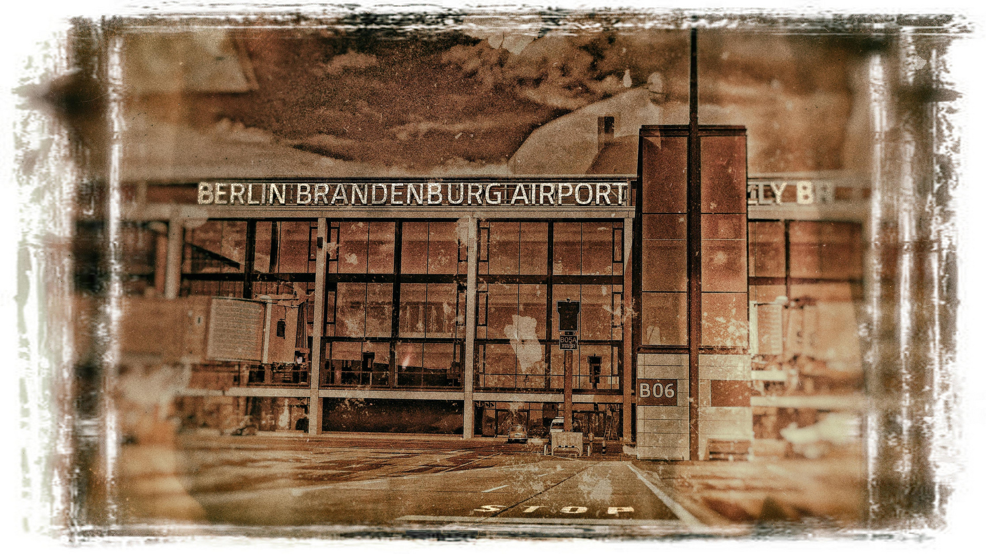 Dachbodenfund : Flughafen BER anno 2016