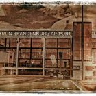 Dachbodenfund : Flughafen BER anno 2016