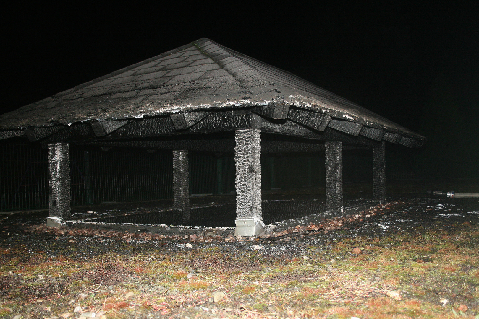 Dachbrand vor ner halben stunden